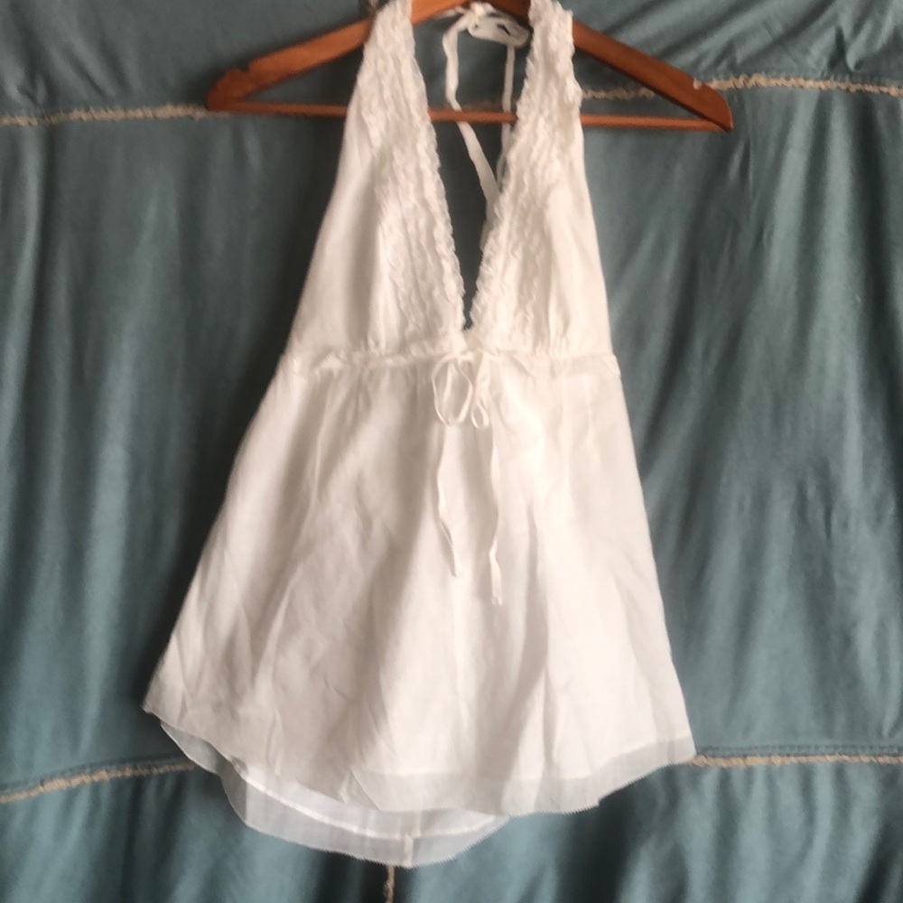 Sleeveless top